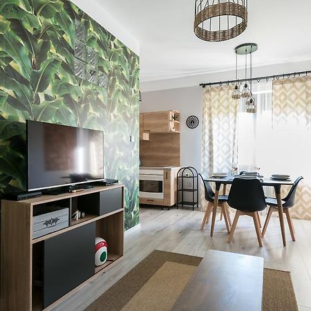 Csapo Apartment Debrecen Ngoại thất bức ảnh